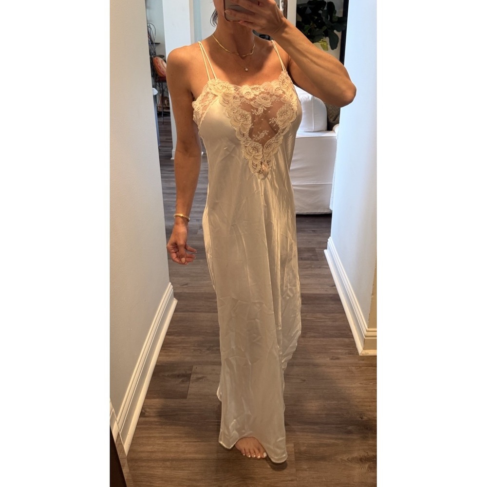 Vintage Donna Richard White Lace Maxi‎ Slit Nightgown Slip Dress Gown Small